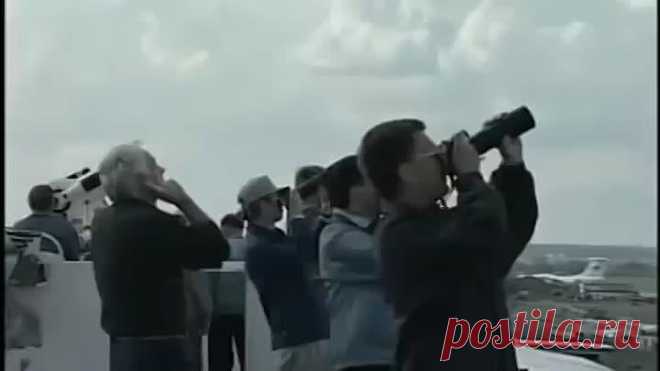 Так летают НЛО а не самолёты Высший пилотаж Российские Реактивные Истребители