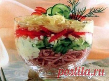 Салат с ветчиной и сыром