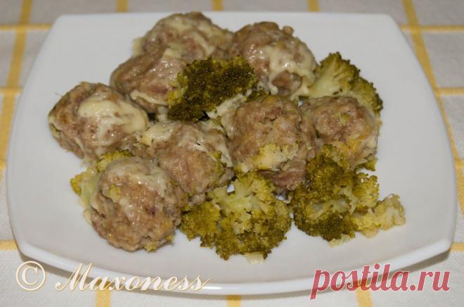Проверенные рецепты: Фрикадельки на пару с брокколи и сыром.