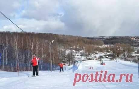 Почти 25 км нетающей лыжни и горки для тюбинга откроют в московских парках | События