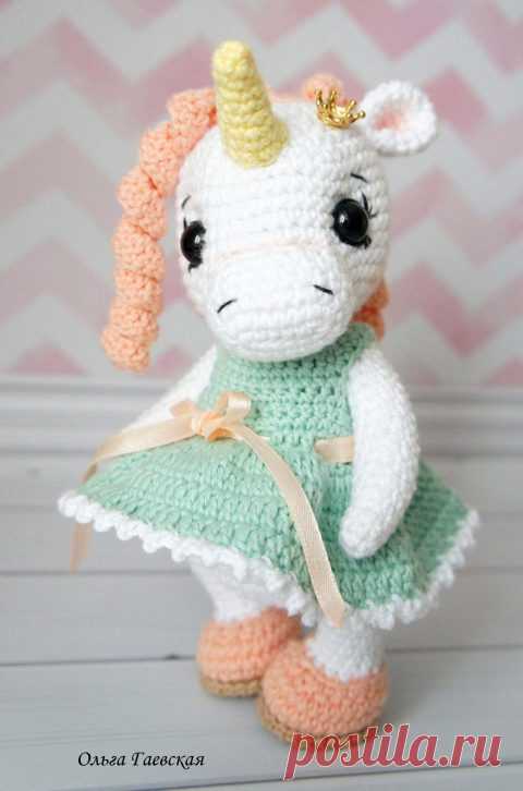 Единорог крючком, 22 описания и схемы вязания игрушки