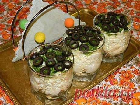 👌 Белый салат с куриной грудкой, рецепты с фото Дорогие читательницы! Вы любите салаты с куриной грудкой? Я — очень! Поэтому предлагаю вам сегодня взглянуть на рецепт вкусного блюда ;)



Белым салат зовётся из-за основных и...