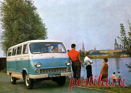 Какую пользу принесла «советская оккупация» Прибалтике В 1940 году страны Прибалтики были присоединены к Советскому Союзу. Это событие произошло вследствие подписания договора «О дружбе и границе» (пакт Молотова-Риббентропа) между СССР и Третьим Рейхом. Этот документ разделял сферы влияния между двумя сверхдержавами того времени в восточной Европе. В результате в том же году на территорию Литвы, Латвии и Эстонии зашли советские войска, а после территория этих государств бы...