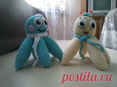 Игрушки крючком. Не смогла удержаться от соблазна
