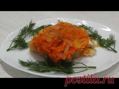 Все обжариваю на сковороде - и в духовку. Рыба (у меня треска) под овощным маринадом