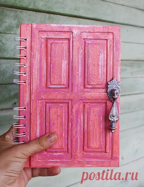 Таня (Tanya Fligina) Блокнот старая дверь