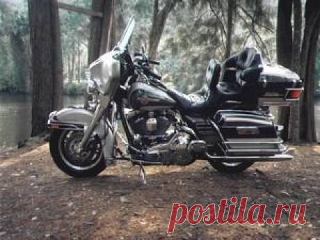 Мотоциклы Harley Davidson фото обои для рабочего стола