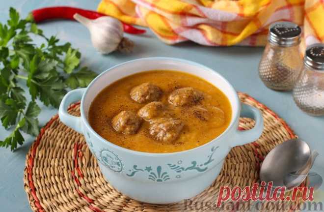 Рецепт: Тыквенный суп-пюре с булгуром и фрикадельками на RussianFood.com