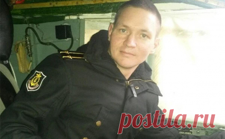 Что известно об убийстве экс-командира подлодки «Краснодар». Ржицкий служил на подлодках «Алроса» и «Краснодар», во время операции в Сирии с последней под его командованием наносились удары по террористам. Капитан был в базе данных украинского «Миротворца»