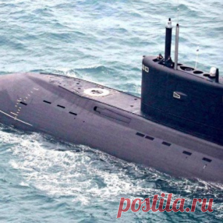 Проход подлодки «Краснодар» через Ла-Манш сняли с вертолета