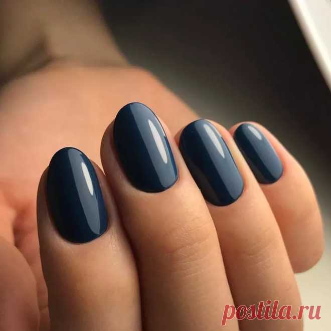 Маникюр без дизайна: стильные идеи 2023 года