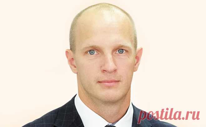 Свердловский суд сократил срок депутату за участие в спецоперации. Свердловский областной суд смягчил на один месяц наказание депутату гордумы Алапаевска Илье Чижу по делу об умышленном причинении тяжкого вреда здоровью.