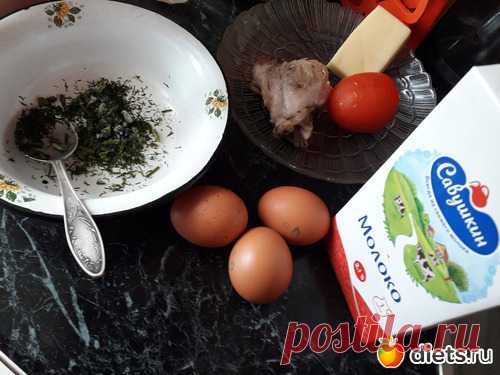 Яичные блинчики с сыром, мясом, зеленью и помидорами | Дневники - на Diets.ru