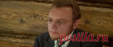 Кирилл Лавров