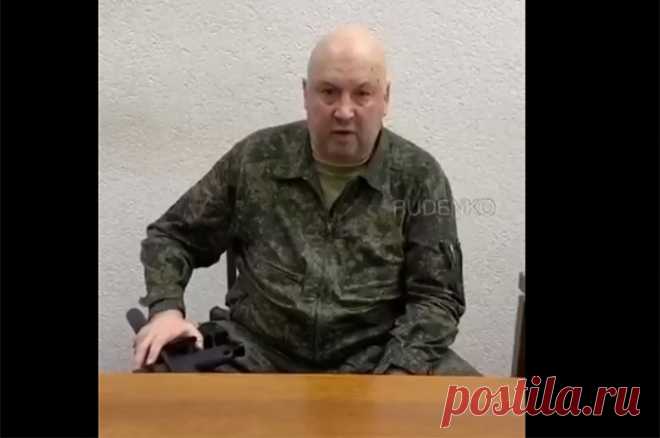 В Кремле ответили на обвинения Суровикина в причастности к мятежу Пригожина. Песков считает, что сейчас будет много таких спекуляций.