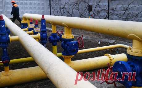 Глава Минэнерго не исключил продление транзита газа через Украину. Европейские получатели российского газа заинтересованы в продлении транзита, поэтому решение может быть согласовано с привлечением посредников, считает Шульгинов. Киев ранее отказался продлевать истекающий в 2024 году контракт