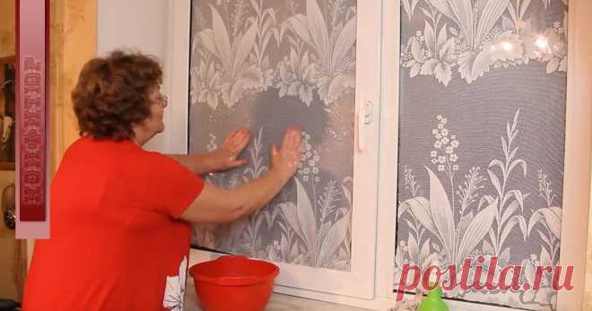 Для чего моя бабушка клеила тюль прямо на оконное стекло? | 🏡 Малоэтажная Россия | Яндекс Дзен