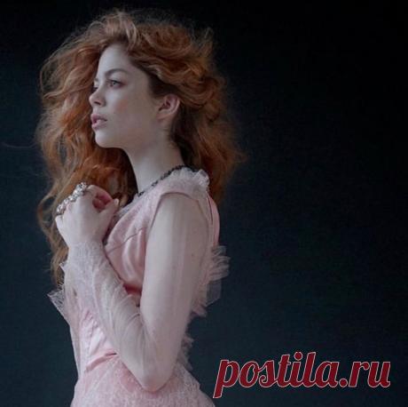 Щарлотта Хоуп