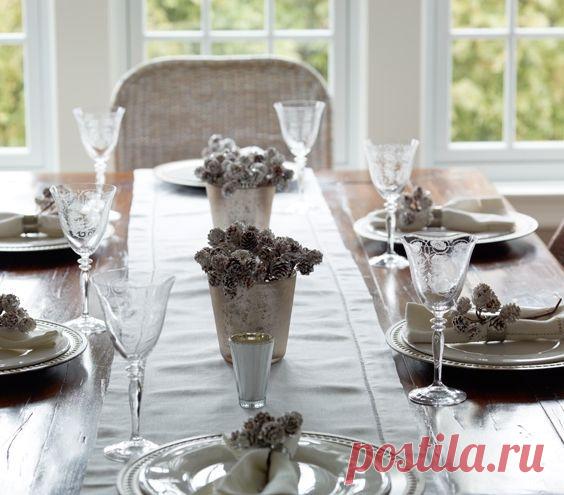 Сервировка праздничного стола - фото примеров