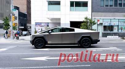 Electrek: армия США приобрела Tesla Cybertruck для отработки ракетных стрельбищ. Военнослужащие армии США будут использовать два электропикапа Cybertruck в качестве мишеней для высокоточного оружия на ракетном полигоне Уайт-Сэндс в Нью-Мексико. Читать далее