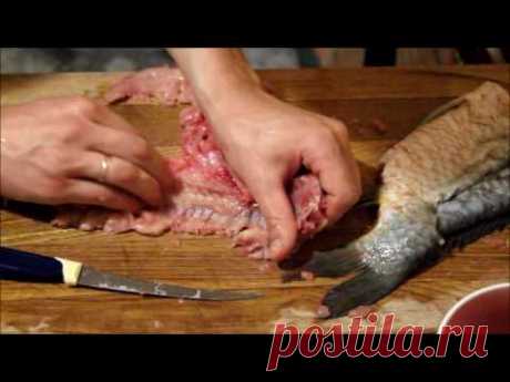 Карп запеченный в духовке.Без костей в рукаве! - YouTube
