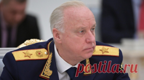 Бастрыкину доложат о подростках, запугивающих детей в свердловском посёлке. Глава СКР Александр Бастрыкин заинтересовался ходом проверки, которую проводят СУ СКР и ГУ МВД Свердловской области после жалоб жителей посёлка Буланаш Артёмовского городского округа на группу подростков во главе с 13-летней девочкой, которые запугивают и избивают других детей. Читать далее