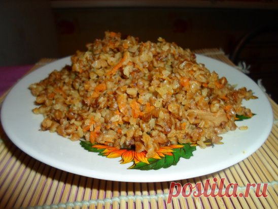 Гречка по-купечески в мультиварке! Спасибо огромное Марине!!! Мультиварка и простые рецепты
Автор: Любаша Тарасова (Тюленева)
Спасибо огромное Марине!!!
РЕЦЕПТ: 400 ГРАММ - СВИНИНЫ, 2  - ЛУКОВИЦЫ, 1 МОРКОВЬ, 3 МУЛЬТИСТАКАН - ГРЕЧНЕВОЙ КРУПЫ, 1 ДОЛЬКА ЧЕСНОКА, СОЛЬ, ЧЕРНЫЙ ПЕРЕЦ, 1 СТОЛОВАЯ ЛОЖКА - СЛИВОЧНОГО МАСЛА,  ЗАЛИТЬ ГОРЯЧЕЙ ВОДОЙ 4,5 МУЛЬТИСТАКАНА.
ВРЕМЯ ПРИГОТОВЛЕНИЯ: 15 МИНУТ - РЕЖИМ 
