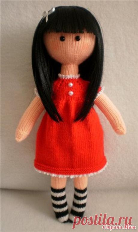 Вязаная кукла.