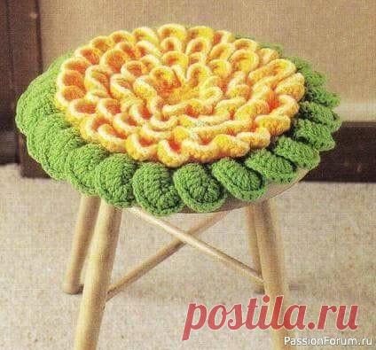 Цветочные сидушки на стулья. Схемы | Вязание спицами аксессуаров