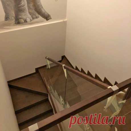 Ограждения лестницы самонесущие