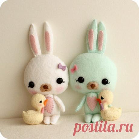 easter bunnies and chicks | Pattern coming soon! | Shelly | Flickr