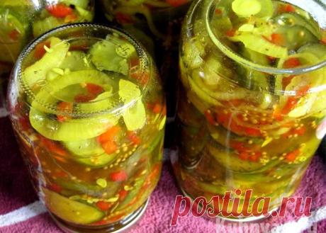 Салаты из огурцов.