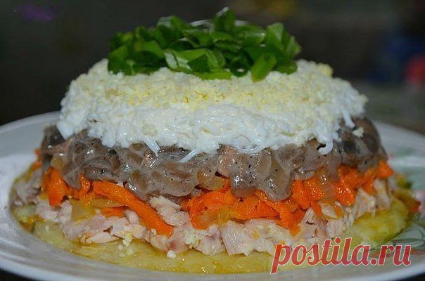 Салат «Каприз» украсит праздник | Готовим классно