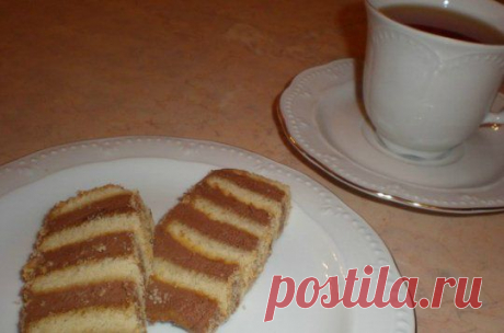ДЕЛАЕТСЯ ОЧЕНЬ БЫСТРО!  
«ПОЛОСАТОЕ» пирожное без выпечки (очень вкусно и просто).