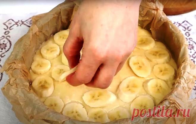 Покоряет вкусом и простотой приготовления. Пирог, вместо тортика за 30 минут Пирог с кокосовой стружкой — это удивительное лакомство, которое сочетает в себе сладость, аромат и неповторимую текстуру, даря невероятные ощущения от каждого кусочка. Этот десерт завоевал популярность благодаря своей лёгкости, намекающей на тропическое наслаждение и атмосферу отдыхов на пляже. Кокос — экзотический ингредиент, способный превратить простую выпечку в настоящий кулинарный шедевр. Ко...