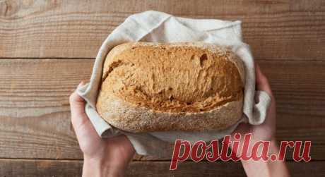 Как сохранить хлеб свежим надолго? Положите рядом один из этих 3 продуктов — и он не заплесневеет | Полезные советы на все случаи жизни