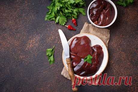 10 продуктов, которые сгущают кровь. С чем быть осторожнее? ​Какие продукты увеличивают вязкость крови и повышают ее свертываемость? Что придется исключить из рациона, чтобы избежать образования тромбов?
