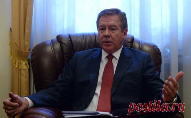 Постпред России заявил, что зерновая сделка стала коммерческим проектом. У России нет оснований соглашаться на сохранение статус-кво в вопросе зерновой сделки, выполнение условий Москвы для продления соглашения «по-прежнему пробуксовывает», считает постпред Геннадий Гатилов. Срок сделки истечет 17 июля