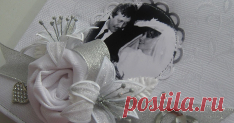 Альбом на серебряную годовщину свадьбы Доброго времени суток!  Буду краткой.... :) Альбомчик на серебряную свадьбу в подарок  Обложка      Размер 20х20... не большой такой историч...