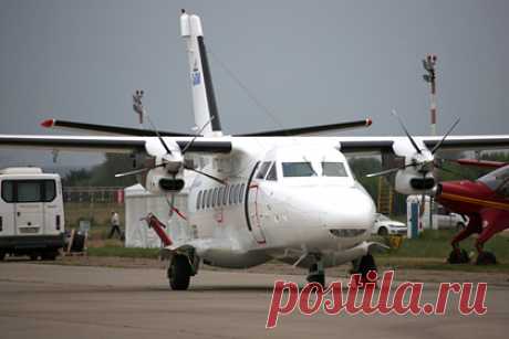 Стали известны подробности катастрофы с L-410 под Иркутском. Из 16 человек, которые находились на борту упавшего под Иркутском самолета L-410, выжили четыре, один пострадал, а 11 зажаты в салоне. Их состояние не уточняется. По данным ТАСС, борт разрушился при жесткой посадке, пассажиры пытались спастись, выпрыгивая из окон.