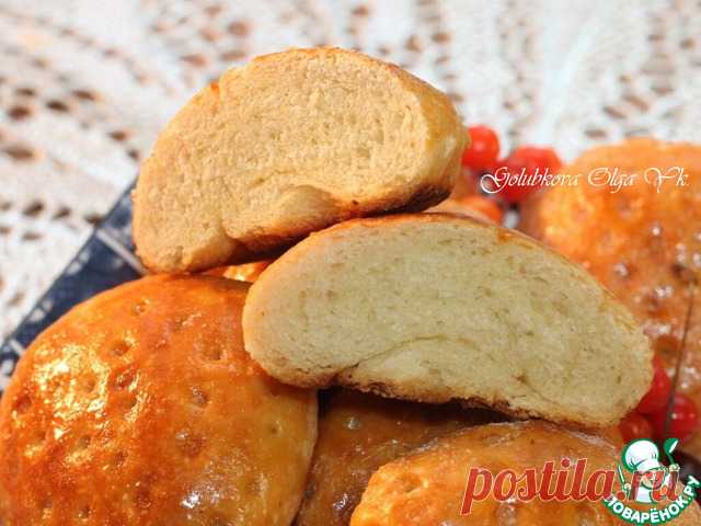 Дрожжевые ванильные булочки на молоке. Ароматные, сдобные, нежные и вкусные булочки, приготовленные из дрожжевого теста на молоке с добавлением сливочного масла и сметаны.