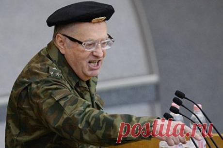 Lenta.ru: Россия: Политика: Жириновский пришел на заседание Госдумы в военной форме