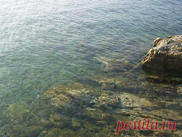 Отличное чистейшее море. Место для купания и рыбалки