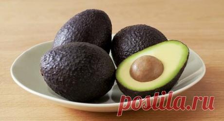 Чтобы авокадо дозрел быстро: 5 хитростей в помощь