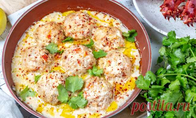 Вкусные тефтели в сметанном соусе: рецепт от Шефмаркет