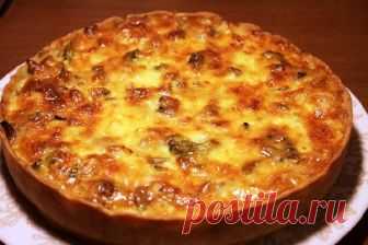 Лоранский пирог с курицей и грибами Превосходный, потрясающий пирог, с очень мягким вкусом. Пирог стоит попробовать каждому, готовится легко, и в любое время. Рассмотрим как готовится этот чудесный пирог: Содержание статьи1 Ингредиенты для пирога:2...