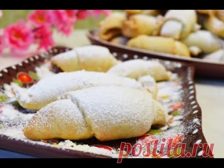 Мутаки с яблочной начинкой