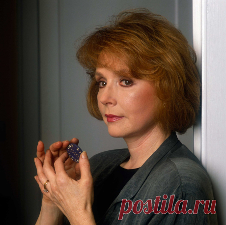 Пайпер Лори (Piper Laurie)
-  22 января, 1932