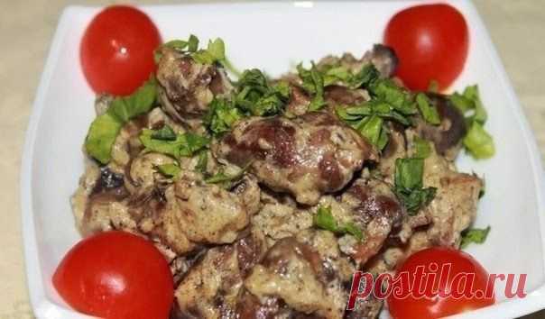 Куриные сердечки в соусе.
