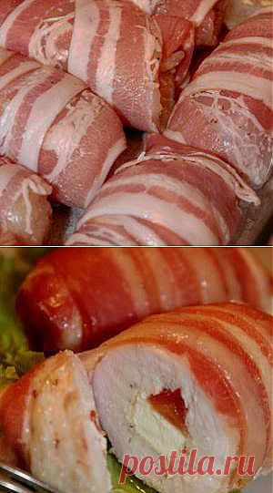 Рулетики из куриного филе с сыром Фета и помидорами, в беконе - рецепты с фото